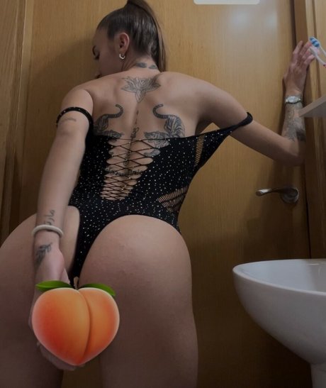 Photo nue de fuite OnlyFans de Andrea Carrasco