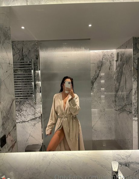 Photo nue de fuite OnlyFans de Izemmaniaa