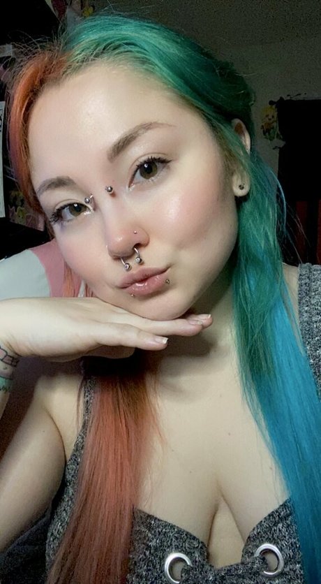 Myherocatademiafree