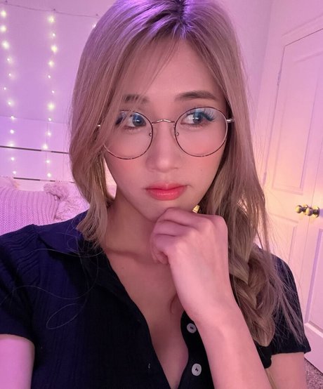 Photo nue de fuite OnlyFans de Yougelly