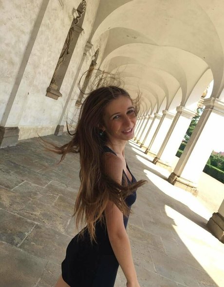 Photo nue de fuite OnlyFans de Esterfreee