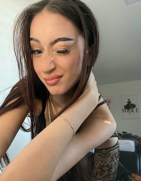 Photo nue de fuite OnlyFans de Misslexyrose
