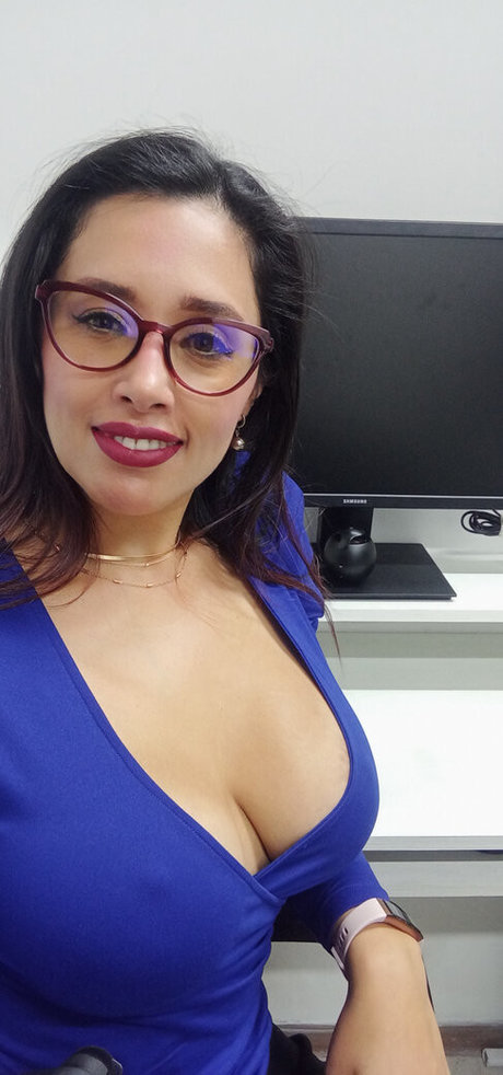 Photo nue de fuite OnlyFans de Officefacil