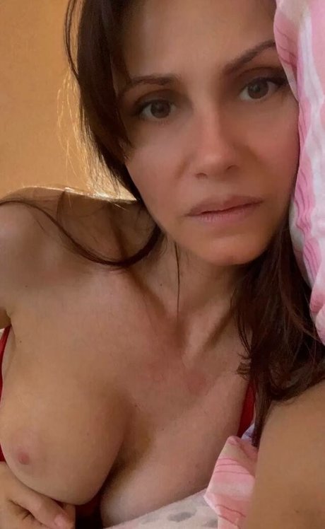 Photo nue de fuite OnlyFans de Sole Roxana