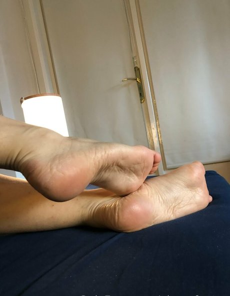 Photo nue de fuite OnlyFans de Aimeefeetxx