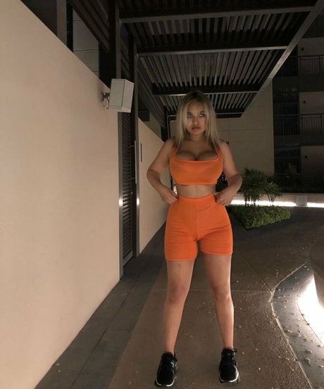 Photo nue de fuite OnlyFans de Karina Grinberryall