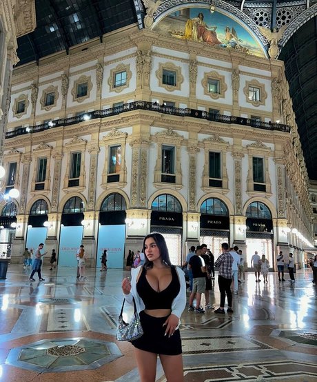 Photo nue de fuite OnlyFans de Karina Grinberryall