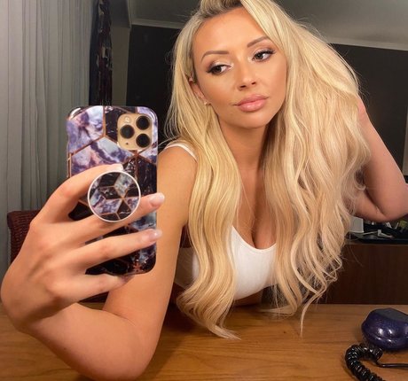 Photo nue de fuite OnlyFans de Kimberly Hartsimpson