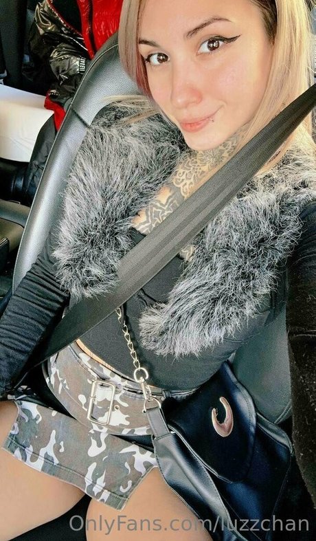 Photo nue de fuite OnlyFans de Luzzchan