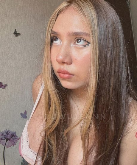 Photo nue de fuite OnlyFans de Jennn7w7