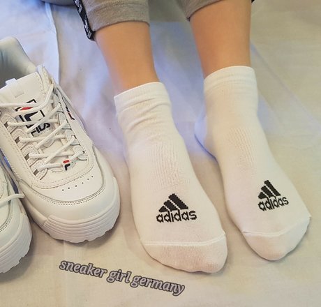 Sneakergirlgermany