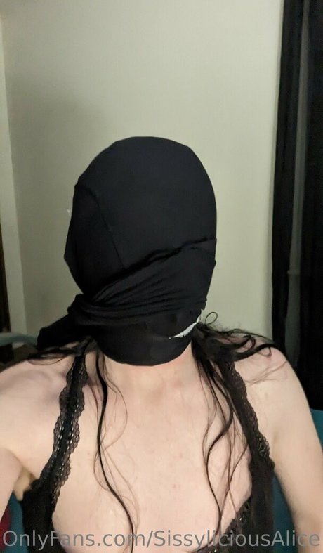 Photo nue de fuite OnlyFans de Sissyliciousalice