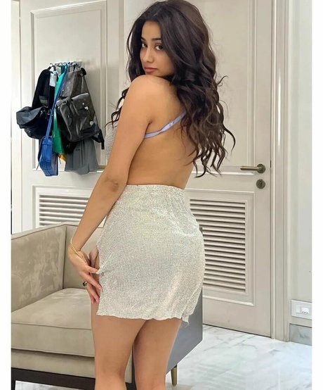 Photo nue de fuite OnlyFans de Janhvi Kapoor
