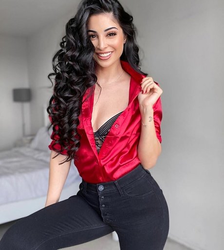 Photo nue de fuite OnlyFans de Elwa Saleh