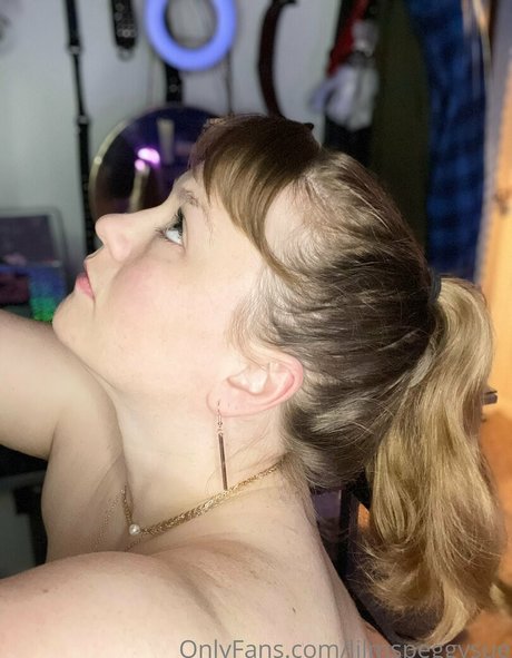Photo nue de fuite OnlyFans de Lilmspeggysue