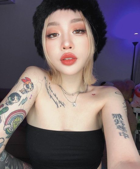 Photo nue de fuite OnlyFans de Missmozzi