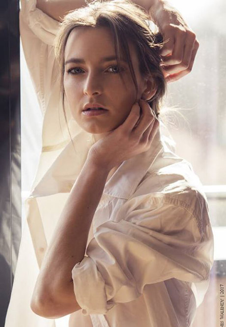 Mary Art Model