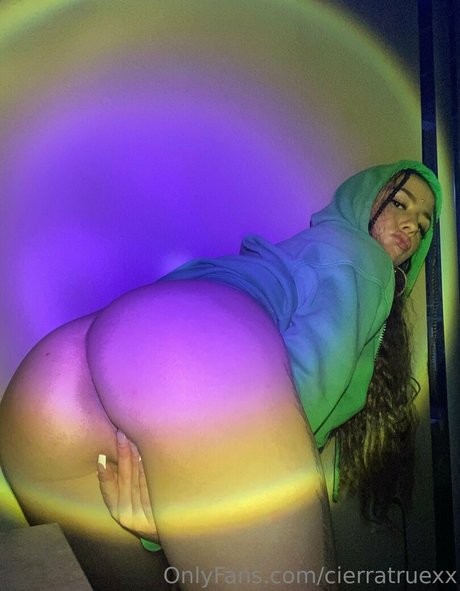 Photo nue de fuite OnlyFans de Cierratruexx