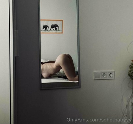 Photo nue de fuite OnlyFans de Sohotbabyyy