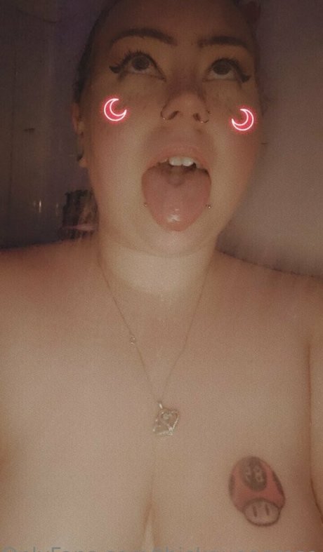 Photo nue de fuite OnlyFans de Thickqueenrose420