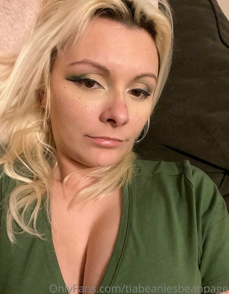 Photo nue de fuite OnlyFans de Realprincesstiabeanie
