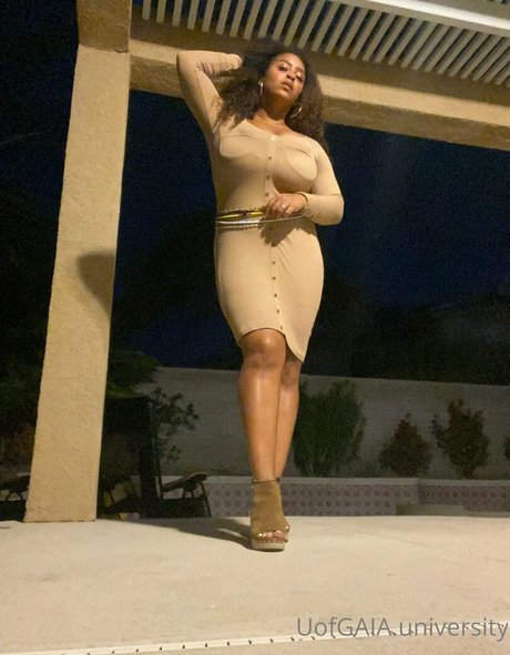 Photo nue de fuite OnlyFans de Uofgaia