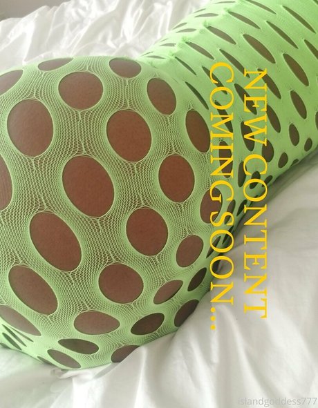 Photo nue de fuite OnlyFans de Islandgoddess777