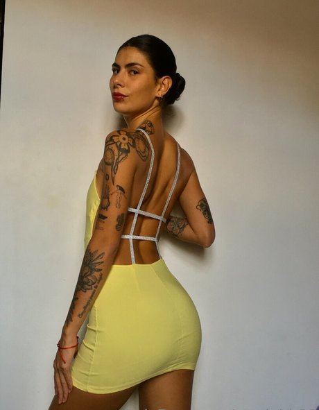 Photo nue de fuite OnlyFans de Mariahh23