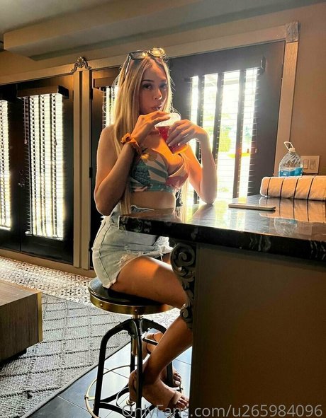 Photo nue de fuite OnlyFans de Danagorgeus