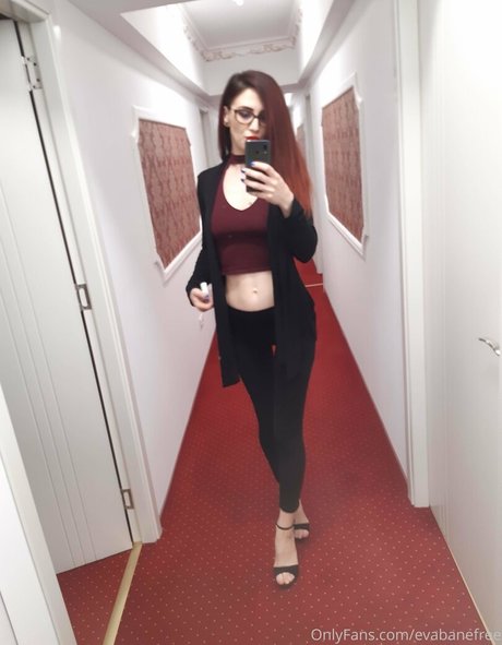 Photo nue de fuite OnlyFans de Evabanefree
