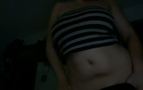 Photo nue de fuite OnlyFans de Vidageuse