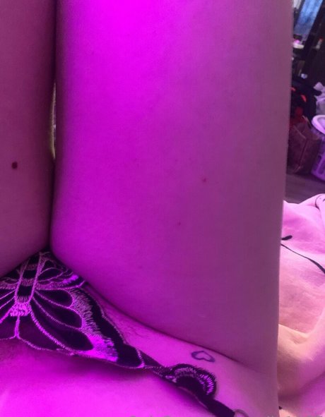 Photo nue de fuite OnlyFans de Molly1167