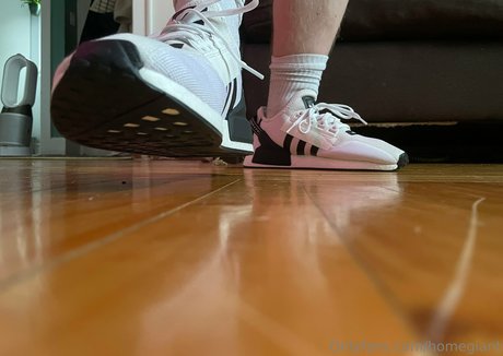 Photo nue de fuite OnlyFans de Homegiant
