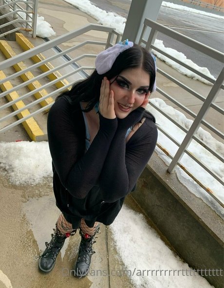 Ur E-Mommy