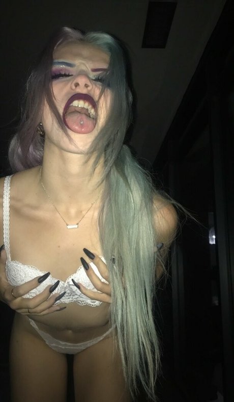 Bella Quinn