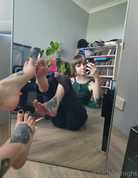 Photo nue de fuite OnlyFans de Vi0letnight