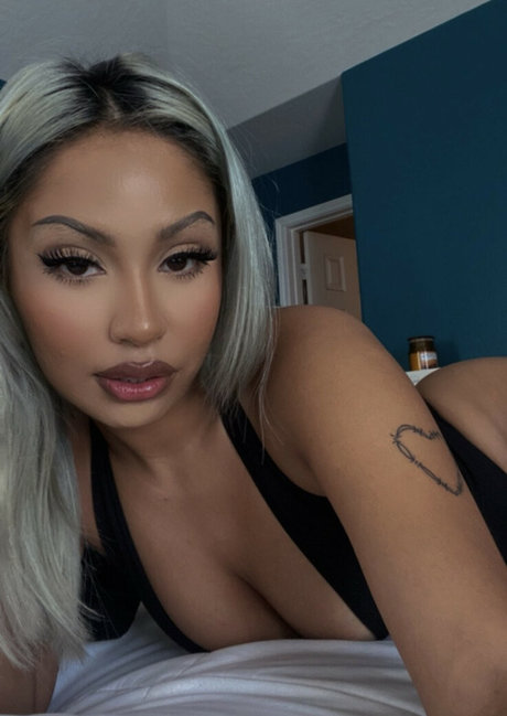 Photo nue de fuite OnlyFans de Xxnmtx