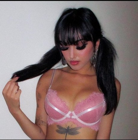 Photo nue de fuite OnlyFans de Akasha Collins