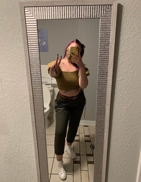Photo nue de fuite OnlyFans de Cowboytakemeaway