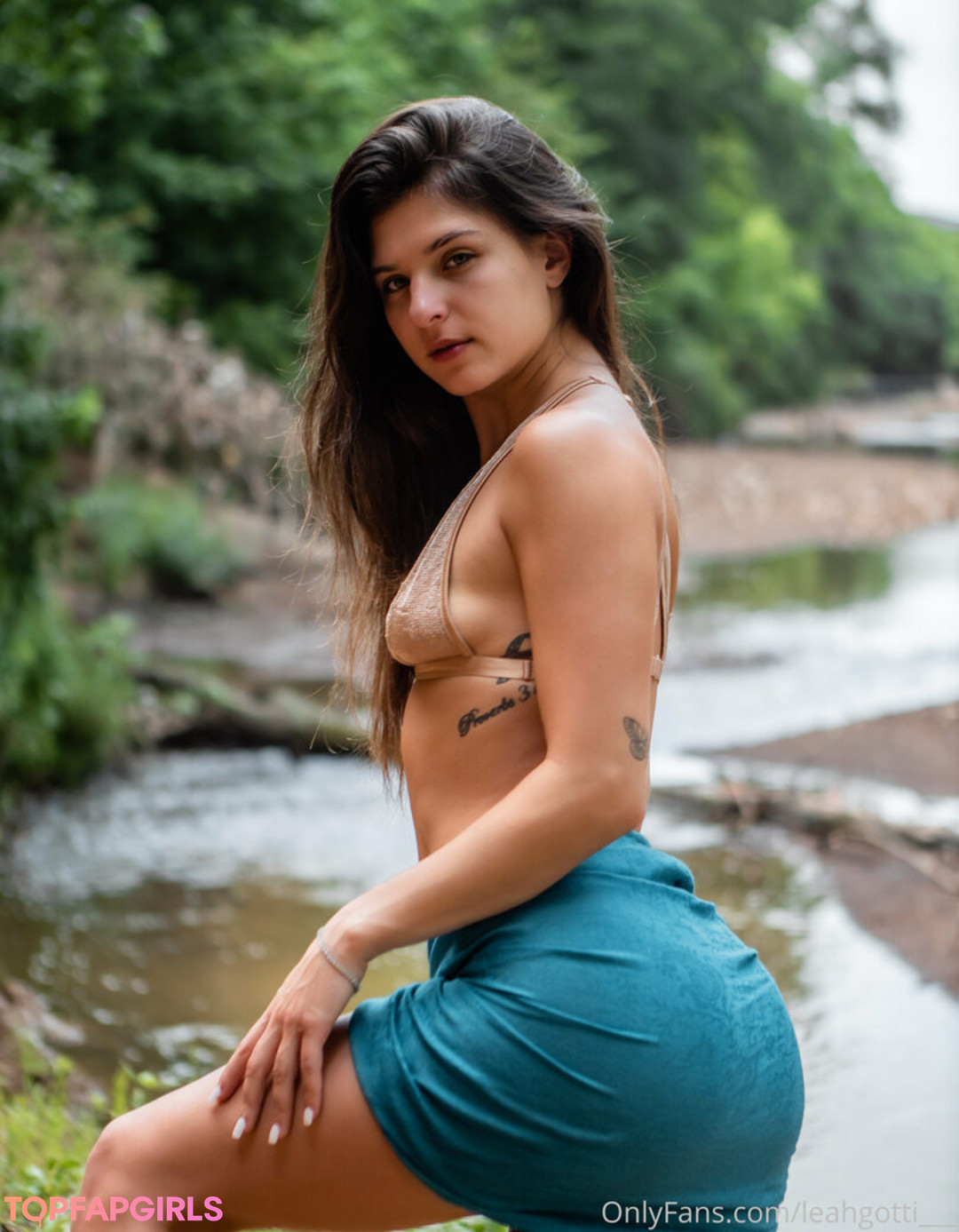 Photo nue de fuite OnlyFans de Leah Gotti #1975