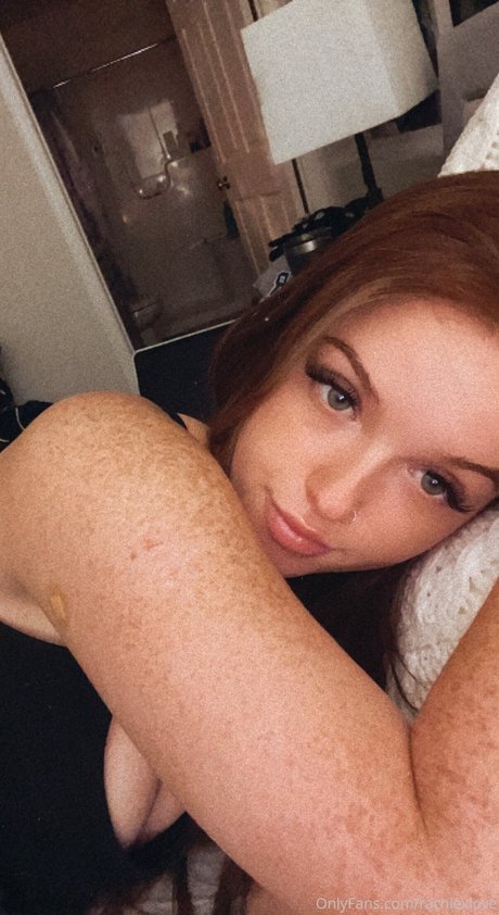 Photo nue de fuite OnlyFans de Rachie Love