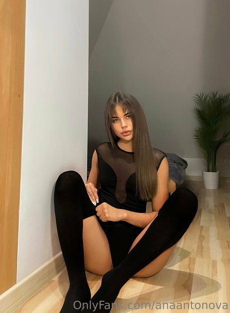 Photo nue de fuite OnlyFans de Anastasia Antonova