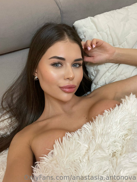 Photo nue de fuite OnlyFans de Anastasia Antonova