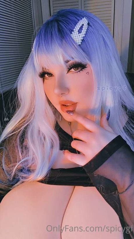 Photo nue de fuite OnlyFans de Spicygf