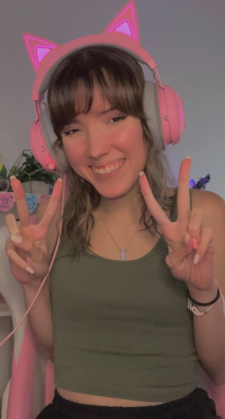 Strawberry Girl Kairi