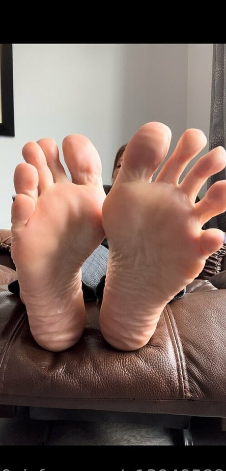 Footmistressmissb