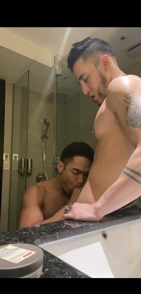 Photo nue de fuite OnlyFans de Paoloamoresfree