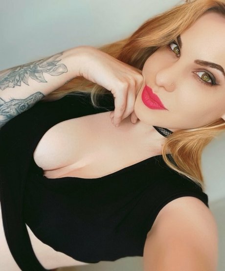 Photo nue de fuite OnlyFans de Sara Secora
