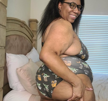 Josie4free