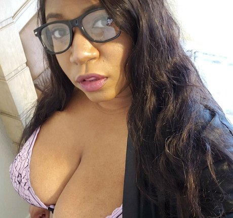 Josie4free